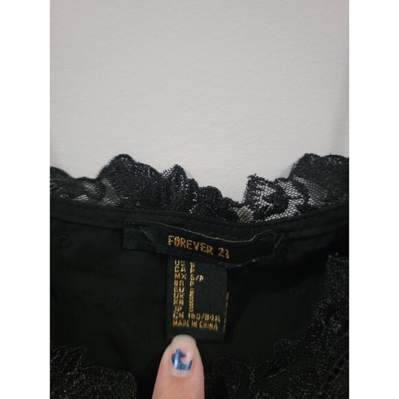 Y2K Forever 21 Womens Tank Top Cami Size Small Black Lace Floral Trim Whimsigoth - Picture 4 of 6